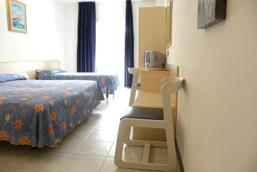Hotel Santa Cruz Lignano Sabbiadoro Chambre photo